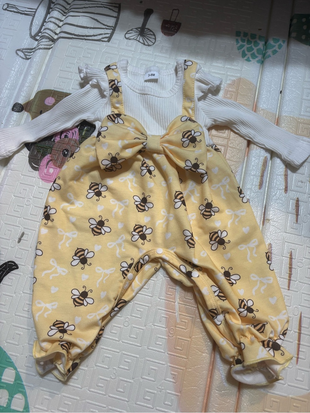 Unbranded Girls Yellow Bee Bow Romper Overalls